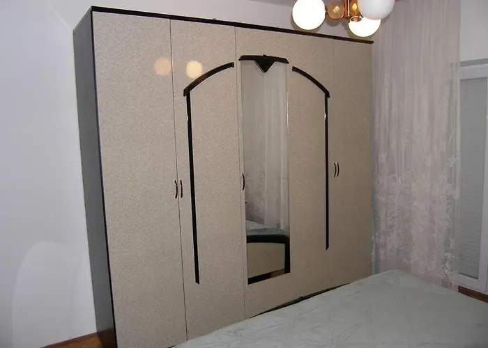 Lägenhet Mirko Ugrinici